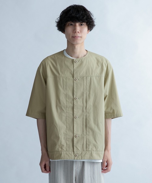 FORK&SPOON（フォークアンドスプーン）の「FORK&SPOON　ノーカラータックシャツ（シャツ/ブラウス・メンズ・パープル/ブラック/ベージュ・4/5）」の9枚目の写真