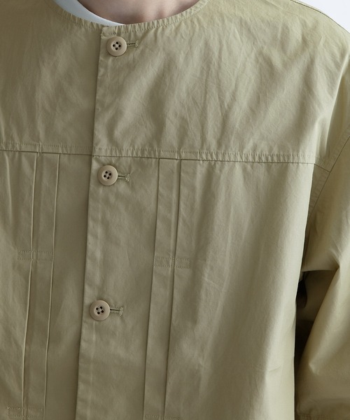 FORK&SPOON（フォークアンドスプーン）の「FORK&SPOON　ノーカラータックシャツ（シャツ/ブラウス・メンズ・パープル/ブラック/ベージュ・4/5）」の12枚目の写真