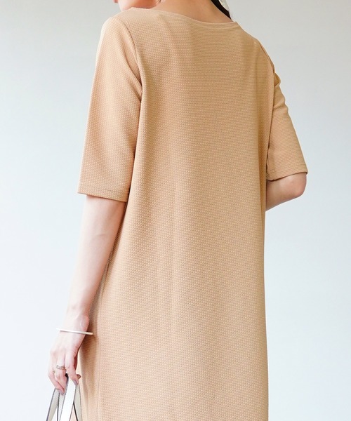 IAMUSE（アイアミューズ）の「ボートネック×ハーフスリーブ/クルーネック×フレンチスリーブ ロングワンピース S0071【IAMUSE】（ワンピース・レディース・ベージュ/グリーン/ブラック/ブラック系1・FREE）」の7枚目の写真