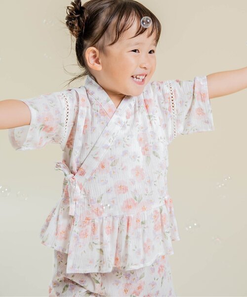 Ampersand（アンパサンド）の「フラワー柄甚平（浴衣・キッズ・ネイビー/オフホワイト・90/100/110/120/80/130/140）」の7枚目の写真