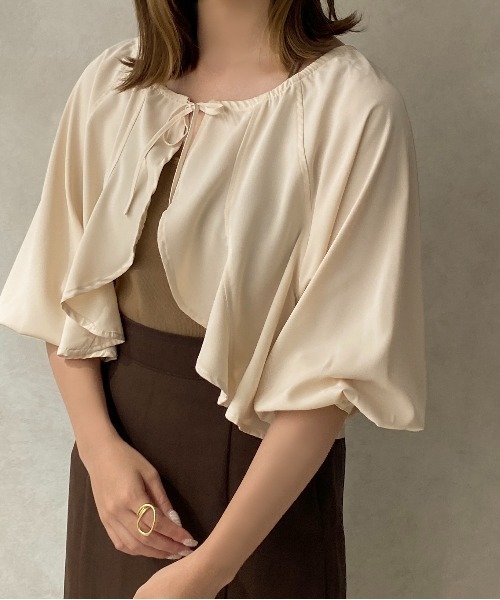 apres jour clair(アプレジュールクレア)の「【apres jour clair】ボレロブラウス【ZOZOTOWN限定アイテム】(シャツ/ブラウス・レディース・ベージュ/アイボリー/ブラック・X-LARGE/フリー)」の3枚目の写真