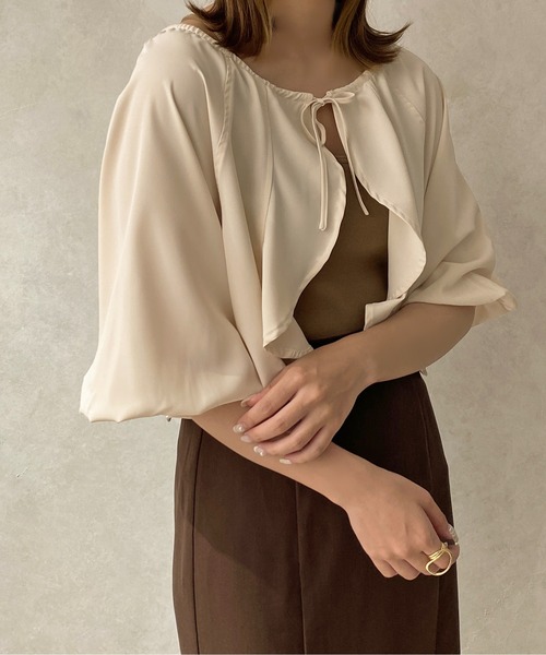 apres jour clair(アプレジュールクレア)の「【apres jour clair】ボレロブラウス【ZOZOTOWN限定アイテム】(シャツ/ブラウス・レディース・ベージュ/アイボリー/ブラック・X-LARGE/フリー)」の7枚目の写真