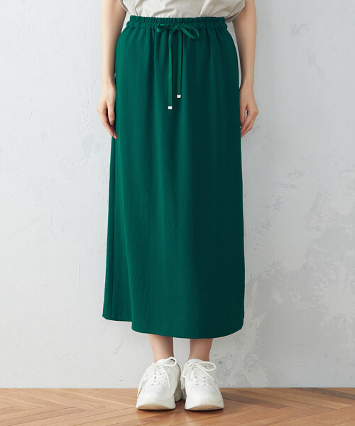 COMME CA ISM（コムサイズム）の「Ｉラインスカート（スカート・レディース・ブラック/ベージュ/ネイビー/グリーン・S/M/L）」の17枚目の写真