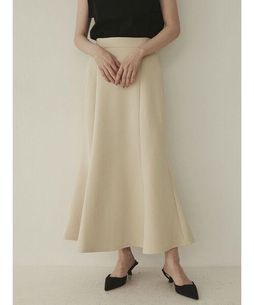 COTORICA(コトリカ)の「ダンボールマーメイドロングスカート(スカート・レディース・ブラック/ネイビー/アイボリー・SMALL/MEDIUM)」の1枚目の写真