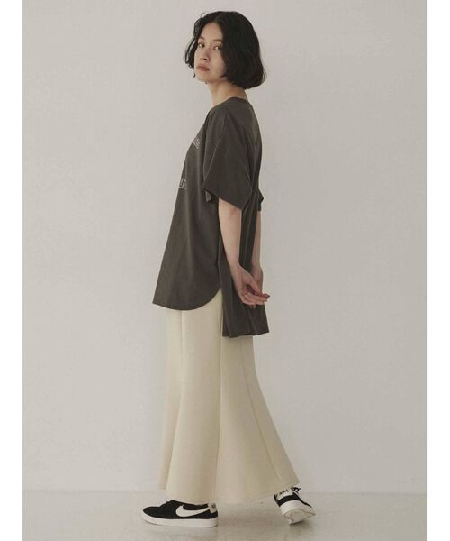 COTORICA(コトリカ)の「ダンボールマーメイドロングスカート(スカート・レディース・ブラック/ネイビー/アイボリー・SMALL/MEDIUM)」の16枚目の写真