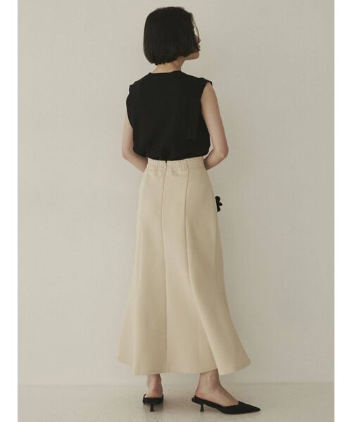 COTORICA(コトリカ)の「ダンボールマーメイドロングスカート(スカート・レディース・ブラック/ネイビー/アイボリー・SMALL/MEDIUM)」の13枚目の写真