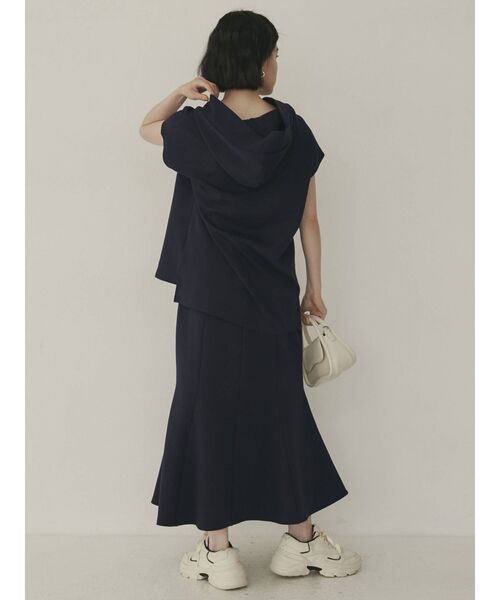 COTORICA(コトリカ)の「ダンボールマーメイドロングスカート(スカート・レディース・ブラック/ネイビー/アイボリー・SMALL/MEDIUM)」の9枚目の写真