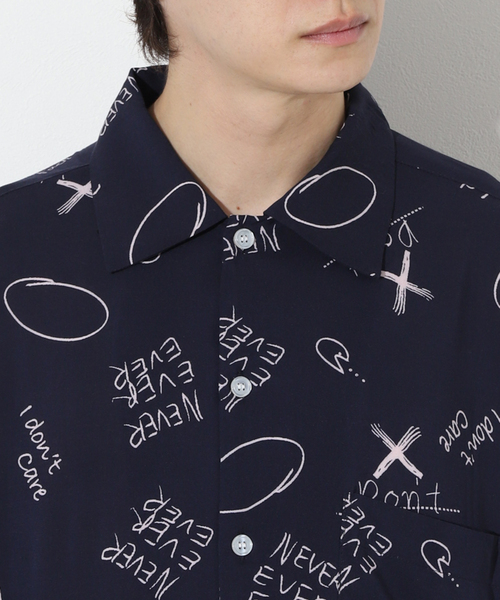 Oriens JOURNAL STANDARD(オリエンス ジャーナルスタンダード)の「Scrawl S/S Shirt(シャツ/ブラウス・メンズ・ホワイト/ネイビー・MEDIUM/LARGE)」の7枚目の写真