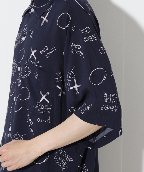 Oriens JOURNAL STANDARD(オリエンス ジャーナルスタンダード)の「Scrawl S/S Shirt(シャツ/ブラウス・メンズ・ホワイト/ネイビー・MEDIUM/LARGE)」の17枚目の写真
