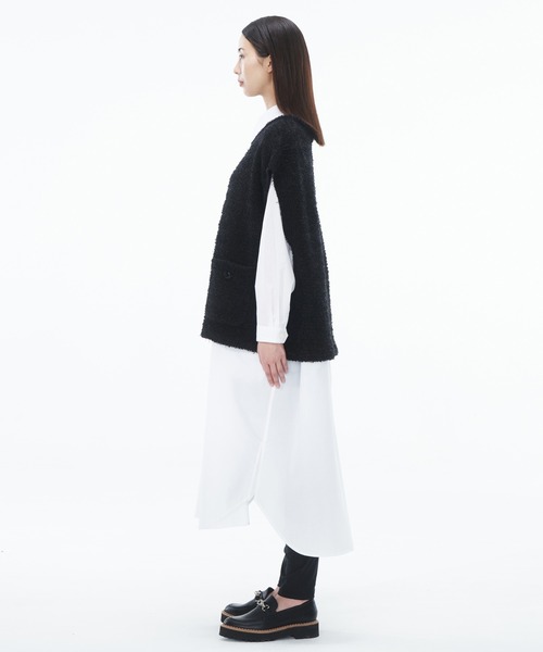 ZUCCa(ズッカ)の「スタッズシャツ/ワンピース(シャツワンピース・レディース・ホワイト/ネイビー・M size)」の5枚目の写真
