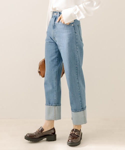 OLIVE des OLIVE（オリーブデオリーブ）の「ロールアップデニムパンツ（デニムパンツ・レディース・ブルー/ワンウォッシュ・SMALL/MEDIUM）」の7枚目の写真