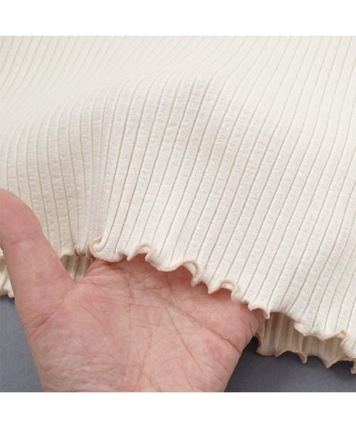 flower(フラワー)の「フラワーイニシャルトップ(Tシャツ/カットソー・レディース・アイボリー/グレー・FREE)」の19枚目の写真