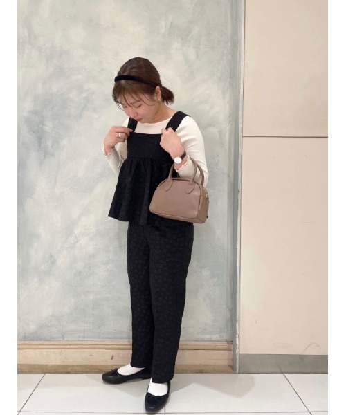 flower(フラワー)の「フラワーイニシャルトップ(Tシャツ/カットソー・レディース・アイボリー/グレー・FREE)」の7枚目の写真