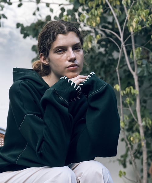 shiki tokyo（シキトウキョウ）の「Oversized Handstitch Double Hood Parkar / オーバーサイズハンドステッチダブルフードパーカー（パーカー・メンズ・グリーン/テラコッタ・SMALL/MEDIUM/LARGE）」の19枚目の写真