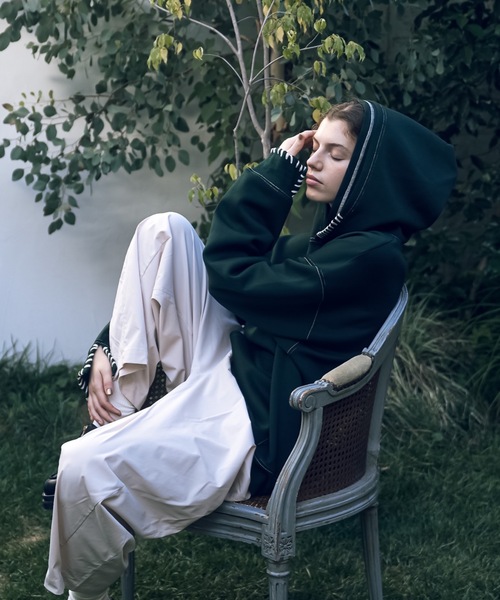 shiki tokyo（シキトウキョウ）の「Oversized Handstitch Double Hood Parkar / オーバーサイズハンドステッチダブルフードパーカー（パーカー・メンズ・グリーン/テラコッタ・SMALL/MEDIUM/LARGE）」の21枚目の写真