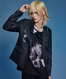 『CIVARIZE/シヴァーライズ』ショルダーZIPデザインテーラードジャケット