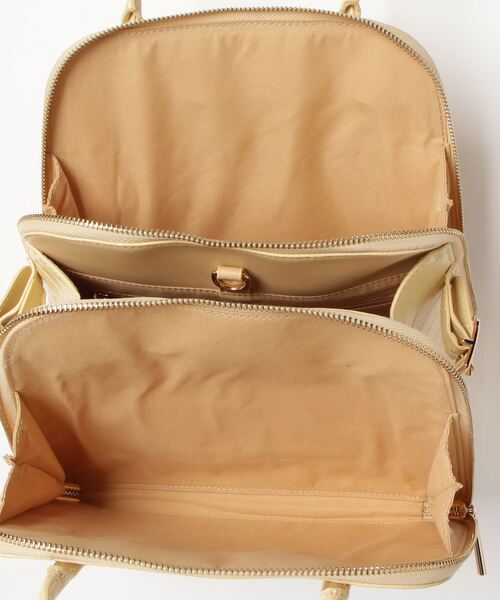 CISLYS(シスリス)の「【CISLYS】Docking croco BAG(ハンドバッグ・レディース・ベージュ/ブラック・FREE)」の11枚目の写真
