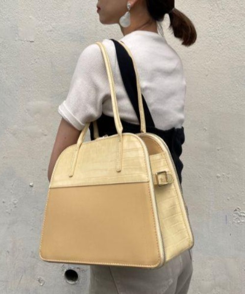 CISLYS(シスリス)の「【CISLYS】Docking croco BAG(ハンドバッグ・レディース・ベージュ/ブラック・FREE)」の13枚目の写真