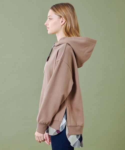 BLUE LABEL CRESTBRIDGE（ブルーレーベルクレストブリッジ）の