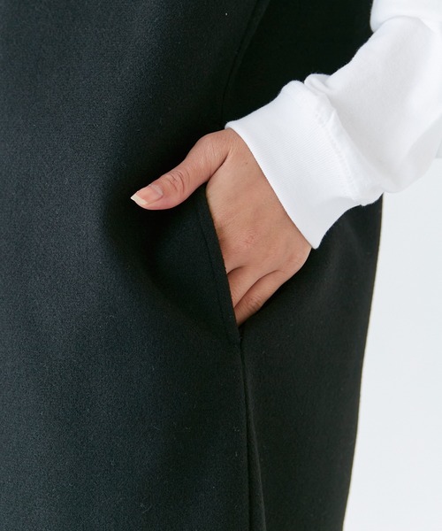 INCEDE（インシード）の「スキッパーフロント メルトンジャンパースカート（ジャンパースカート・レディース・ブラック/オフホワイト/グレー・M/L/LL/3L/4L）」の18枚目の写真