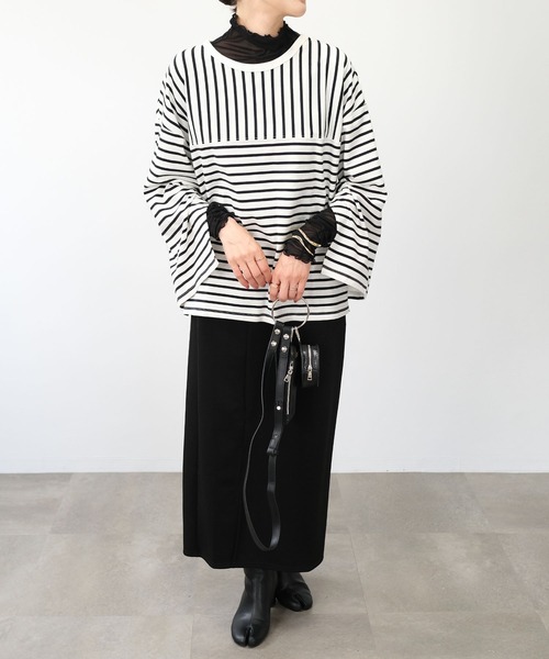 ANDJ(アンドジェイ)の「【2022/AW】パネルボーダー袖スリットTシャツ(Tシャツ/カットソー・レディース・ブラック/オフホワイト/ブラウン・M)」の8枚目の写真