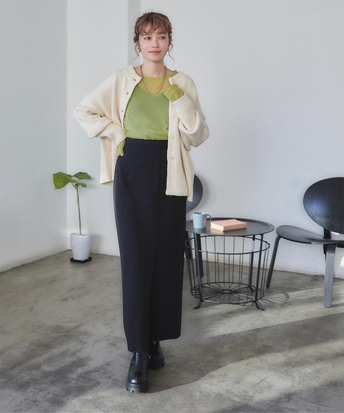 titivate(ティティベイト)の「クルーネックシアートップス(Tシャツ/カットソー・レディース・オレンジ/ラベンダー/ライトグリーン/アイボリー/ブラック・FREE)」の14枚目の写真