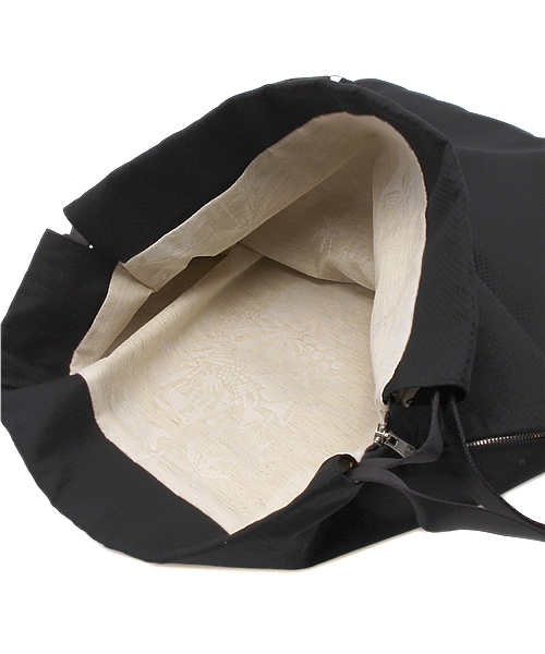 ITADAKI(イタダキ)の「iTADAKi(イタダキ)×Lui's Savile Cliffordナップサック(バックパック/リュック・メンズ・ブラック/ネイビー・FREE)」の12枚目の写真