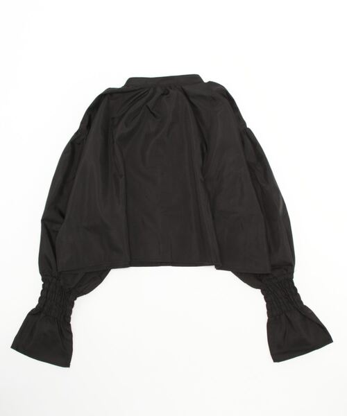 STYLEBLOCK（スタイルブロック）の「ブロードクロップド袖シャーリングブラウス（シャツ/ブラウス・レディース・グレー/ホワイト/ブラック/ライトブルー・M）」の5枚目の写真
