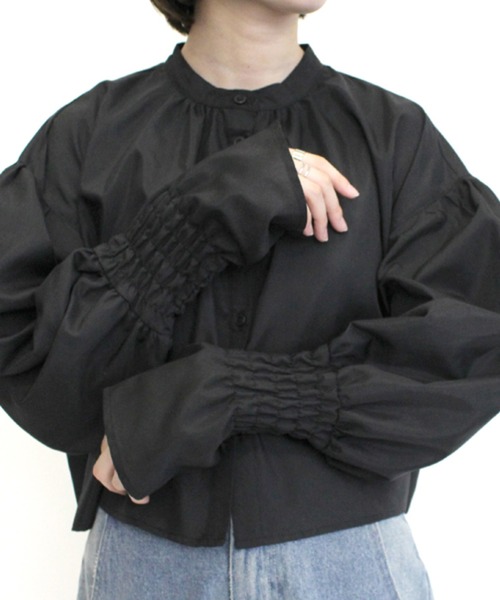 STYLEBLOCK（スタイルブロック）の「ブロードクロップド袖シャーリングブラウス（シャツ/ブラウス・レディース・グレー/ホワイト/ブラック/ライトブルー・M）」の7枚目の写真