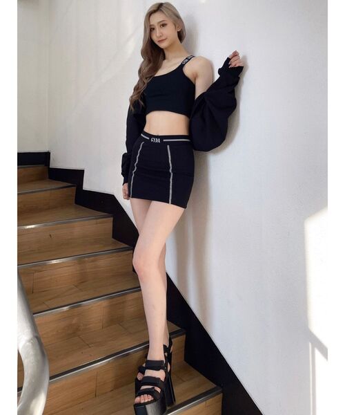 GYDA（ジェイダ）の「GYDA LOGO テープBACKクロスビスチェ（タンクトップ・レディース・ブラック/オフホワイト・FREE）」の7枚目の写真