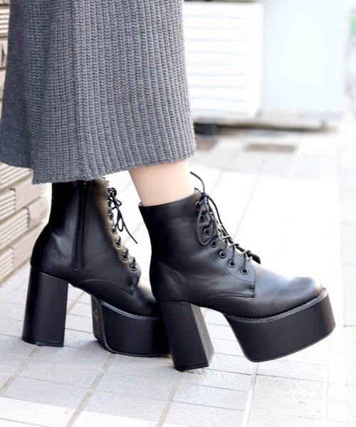 LOVEHUNTER(ラブハンター)の「+10.5cm 軽量厚底 スクエアトゥ ボリュームソール 太ヒール ストレッチブーツ(ブーツ・レディース・ブラック系1/ダークブラウン系1/ダークブラウン系2/アイボリー系2/ブラック系3/アイボリー系1/ブラック系2/ブラック系4/シルバー系2/シルバー系1・L/M/LL/S/SS/3L)」の14枚目の写真