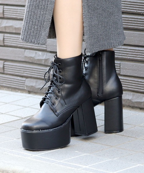 LOVEHUNTER(ラブハンター)の「+10.5cm 軽量厚底 スクエアトゥ ボリュームソール 太ヒール ストレッチブーツ(ブーツ・レディース・ブラック系1/ダークブラウン系1/ダークブラウン系2/アイボリー系2/ブラック系3/アイボリー系1/ブラック系2/ブラック系4/シルバー系2/シルバー系1・L/M/LL/S/SS/3L)」の20枚目の写真