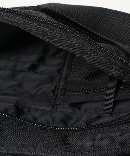 Port(ポート)の「【 STARTER BLACK LABEL / スターター 】メッシュ ポケット ショルダーバッグ(ショルダーバッグ・メンズ・ブラック×ブラック/ブラック×ホワイト・FREE)」の4枚目の写真