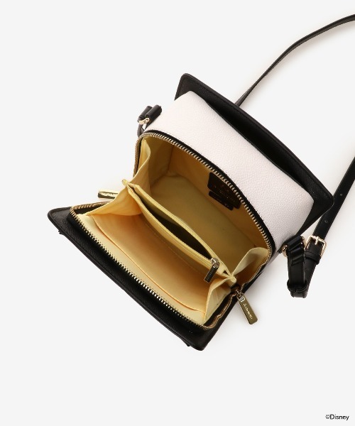& chouette(アンドシュエット)の「《ディズニーコレクション「ミッキー&ミニー」》 縦型ショルダーバッグ(ショルダーバッグ・レディース・レッド/ブラック・FREE)」の7枚目の写真