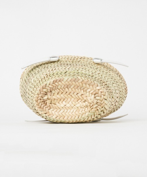 Fatima morocco(ファティマモロッコ)の「FATIMA MOROCCO: LEATHER HANDLE BSKT(ショルダーバッグ・レディース・ホワイト/ブラック・FREE)」の12枚目の写真