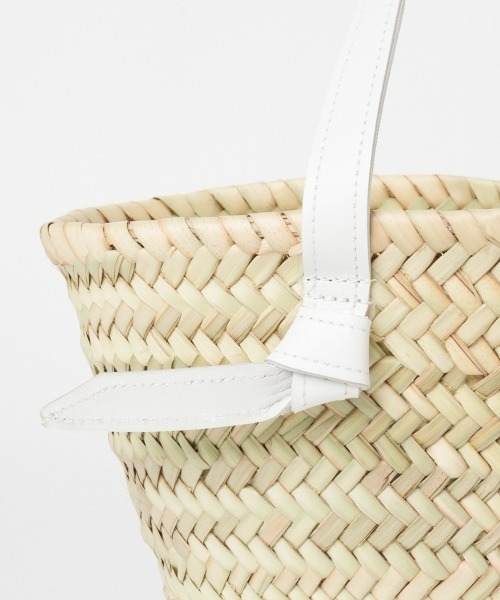 Fatima morocco(ファティマモロッコ)の「FATIMA MOROCCO: LEATHER HANDLE BSKT(ショルダーバッグ・レディース・ホワイト/ブラック・FREE)」の11枚目の写真