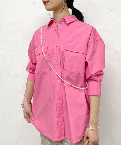 SHENERY（シーナリー）の「コットンビッグシャツ（シャツ/ブラウス・レディース・ピンク/イエロー/オフホワイト/ベージュ・FREE）」の8枚目の写真