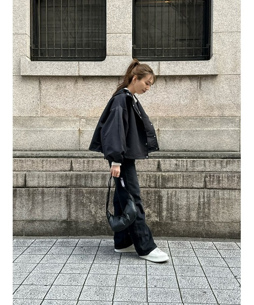 ulu（ウル）の「Balloon sleeve mountain jacket（マウンテンパーカー・レディース・ブラック・FREE）」の6枚目の写真