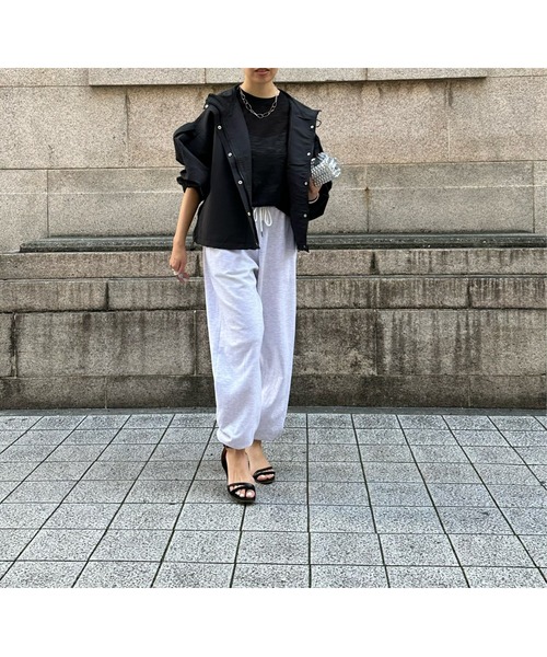 ulu（ウル）の「Balloon sleeve mountain jacket（マウンテンパーカー・レディース・ブラック・FREE）」の9枚目の写真