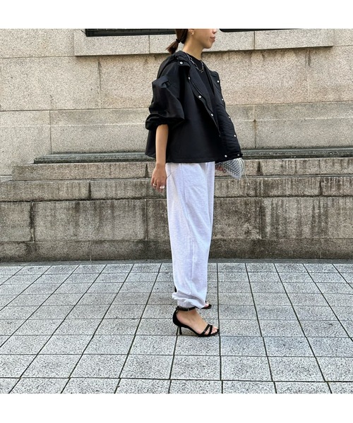 ulu（ウル）の「Balloon sleeve mountain jacket（マウンテンパーカー・レディース・ブラック・FREE）」の11枚目の写真