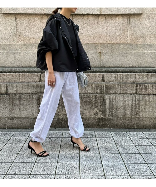 ulu（ウル）の「Balloon sleeve mountain jacket（マウンテンパーカー・レディース・ブラック・FREE）」の12枚目の写真