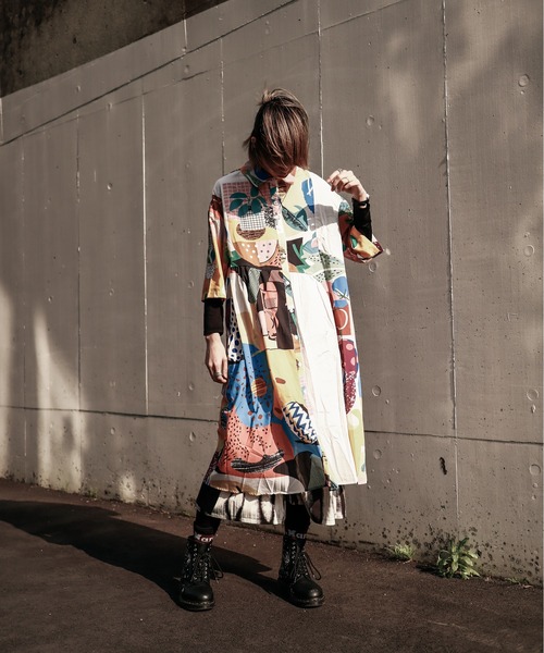 rovtski（ロフトスキー）の「配色ARTシャツワンピース（シャツワンピース・レディース・ホワイト・FREE）」の4枚目の写真