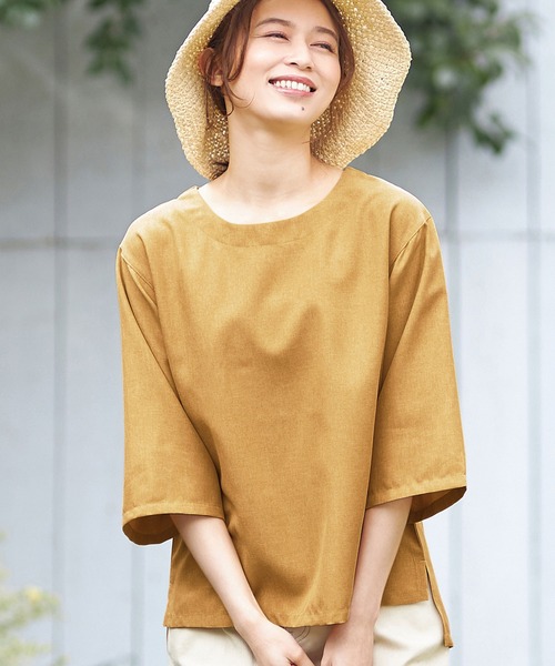 Viola e Viola（ヴィオラエヴィオラ）の「麻調ゆるシルエット７分袖ブラウス（シャツ/ブラウス・レディース・オフホワイト/サンドグレー/マスタード/スミクロ/サックスブルー・LARGE/X-LARGE/XX-LARGE/MEDIUM）」の5枚目の写真