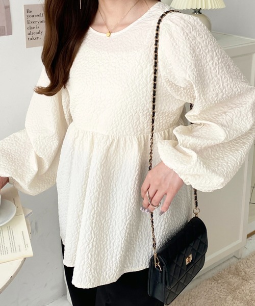 OHGA オーガ フラワージャガードブラウス 小花 ボリュームスリーブ ペプラム OHGA オーガ フラワージャガードブラウス 小花 ボリューム