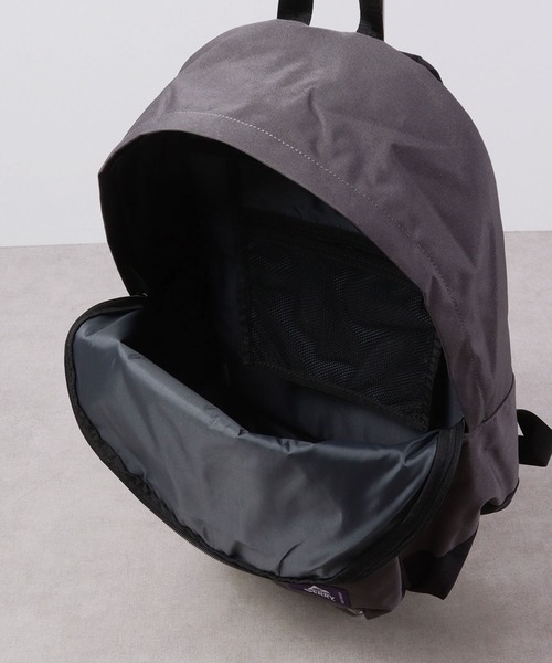 GERRY(ジェリー)の「GERRY はっ水加工 リュック デイパック パソコンバッグ(バックパック/リュック・メンズ・ブラック/チャコール/ブラウン・FREE)」の11枚目の写真