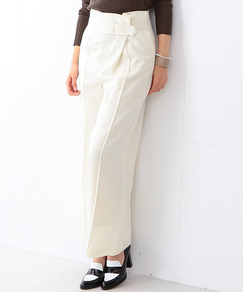 Demi-Luxe BEAMS（デミルクス ビームス）の「【Marisol11月号掲載】THE IRON / ボタンバギーパンツ（その他パンツ・レディース・ホワイト/ブラック・SMALL/MEDIUM）」の2枚目の写真