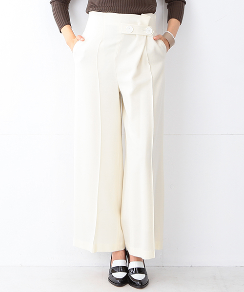 Demi-Luxe BEAMS（デミルクス ビームス）の「【Marisol11月号掲載】THE IRON / ボタンバギーパンツ（その他パンツ・レディース・ホワイト/ブラック・SMALL/MEDIUM）」の17枚目の写真