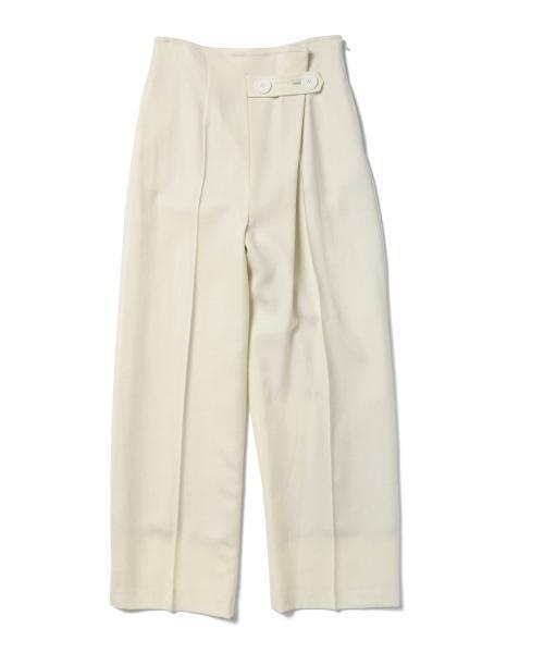 Demi-Luxe BEAMS（デミルクス ビームス）の「【Marisol11月号掲載】THE IRON / ボタンバギーパンツ（その他パンツ・レディース・ホワイト/ブラック・SMALL/MEDIUM）」の3枚目の写真