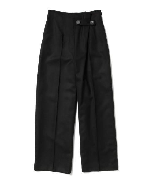 Demi-Luxe BEAMS（デミルクス ビームス）の「【Marisol11月号掲載】THE IRON / ボタンバギーパンツ（その他パンツ・レディース・ホワイト/ブラック・SMALL/MEDIUM）」の4枚目の写真