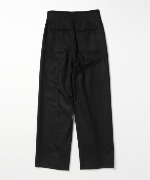 Demi-Luxe BEAMS（デミルクス ビームス）の「【Marisol11月号掲載】THE IRON / ボタンバギーパンツ（その他パンツ・レディース・ホワイト/ブラック・SMALL/MEDIUM）」の12枚目の写真